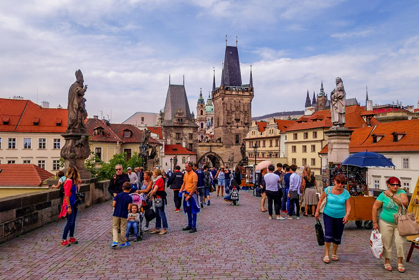 Sehenwürdigkeiten und Plätze in Prag die Karlsbrücke