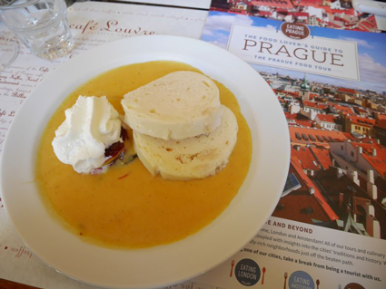 Geheimtipps-Prag-Eating-Prague-Foodtour-Cafe-Louvre