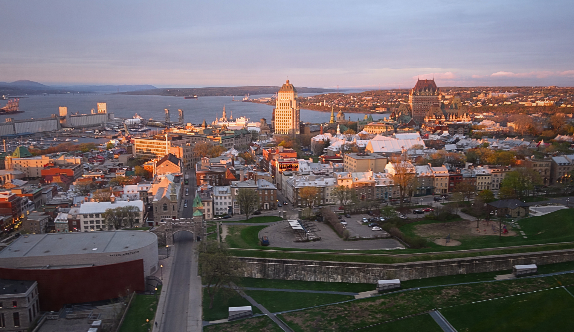 Blick über Quebec City bei Sonnenuntergang vom Hilton Hotel aus